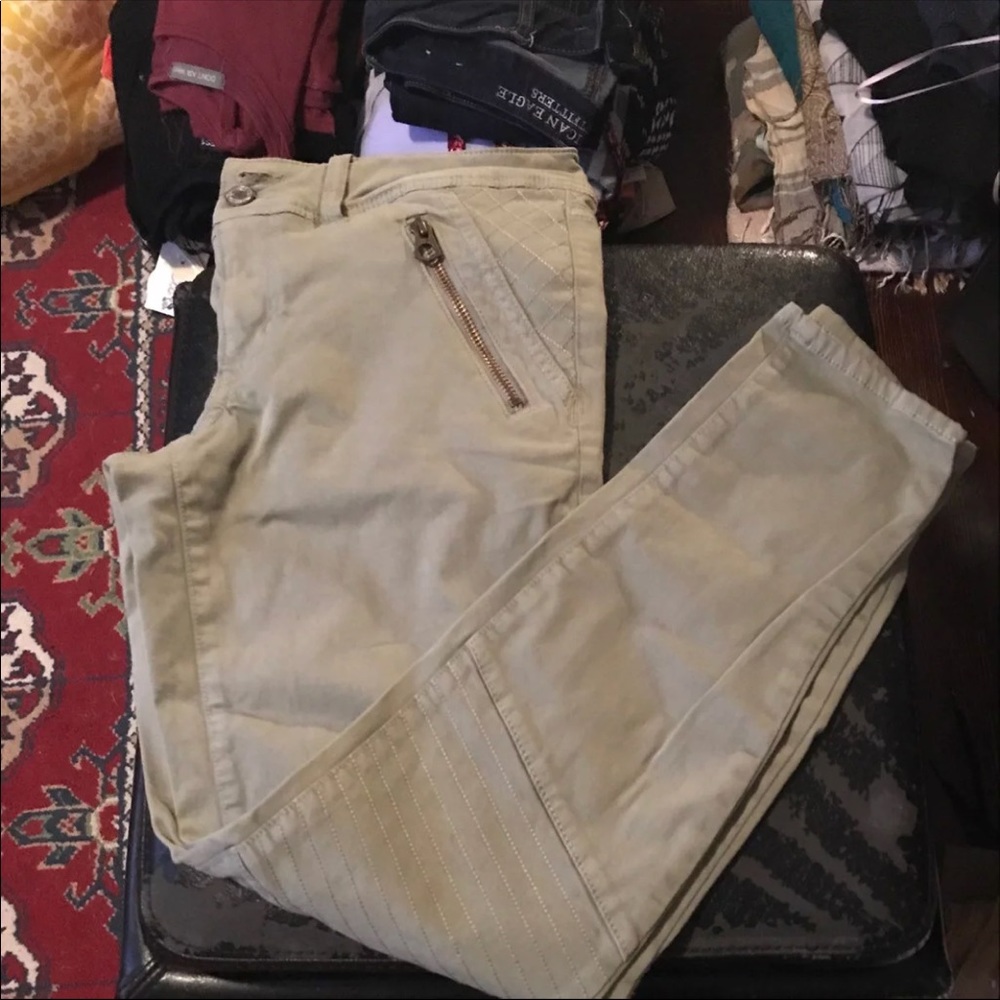 American Eagle Super Stretch Olive Pants
